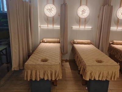 成都按摩哪里专业服务好？高品质休闲推荐